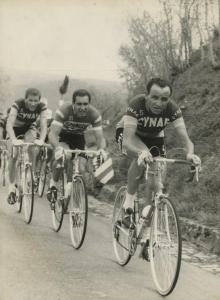 Ciclismo - Ercole Baldini - Gran Premio Industria e Commercio di Prato 1963 - In azione con Silvano Ciampi e Vittorio Adorni