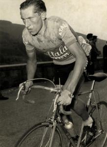 Ciclismo - Vito Favero - 42° Giro d'Italia - Tappa Abetone-Arezzo - In azione