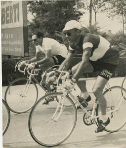 Ciclismo - Fiorenzo Magni - Corsa Milano-Modena 1955 - In azione accanto a Fausto Coppi
