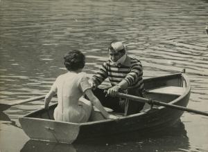Ciclismo - Gastone Nencini - Con la moglie in barca - Fasciato in testa dopo una caduta