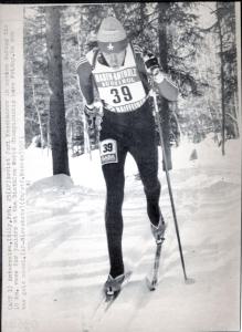 Sport invernali - Biathlon maschile - Valle di Anterselva (Bolzano) - Campionati mondiali di biathlon 1983 - Gara 10 km Sprint Juniores - Juri Kaschkarov in azione