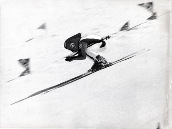 Sport invernali - Sci di velocità - Plateau Rosa-Breuil-Cervinia - Chilometro lanciato 1973 - Luigi di Marco in azione