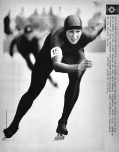 Sport invernali - Pattinaggio di velocità su ghiaccio femminile - Sarajevo (Bosnia-Erzegovina) - Giochi della XIV Olimpiade invernale 1984 -  Gara 1000 m - Karin Enke in azione
