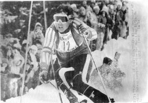 Sport invernali - Sci alpino - Slalom speciale maschile - Madonna di Campiglio - Coppa del mondo di sci alpino 1977 - Klaus Heidegger in azione