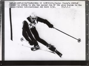 Sport invernali - Sci alpino - Slalom gigante maschile - Madonna di Campiglio - Coppa del mondo di sci alpino 1970 - Gustavo Thoeni in azione