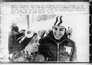 Sport invernali - Sci alpino - Slalom speciale maschile - South Lake Tahoe (California) - Coppa del mondo di di sci alpino 1971 - Gustavo Thoeni con Barbara Cochran sulla linea del traguardo