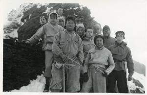 Gruppo di alpinisti in posa