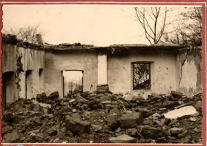 Seconda Guerra Mondiale - Cassano Valcuvia: Vallalta - Pio Istituto dei Sordi, Casa di campagna Sordomute - Bombardamento - Rovine