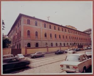 Milano - Pio Istituto dei Sordi in via Settembrini - Palazzo - Facciata - Strada - Automobili - Sede sezione femminile