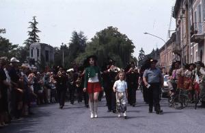 Inaugurazione monumento "Ai bersaglieri di tutti i tempi" 1979 - Viadana - Via Ettore Sanfelice - Fanfara provinciale di Modena