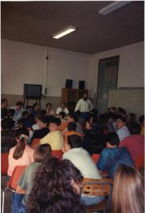 Manifestazione antinucleare Carovana di Chernobyl 1991 - Viadana - Scuola Media Statale "Antonio Parazzi" - Via Ettore Sanfelice - Incontro con gli studenti