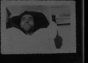 Seconda guerra mondiale - Cadavere in una cassa - Volto maschile
