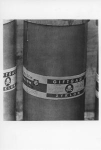 Seconda guerra mondiale - Nazismo - Primo piano del contenitore del gas velenoso "Zyklon" utilizzato nel campo di concentramento di Auschwitz (Polonia)