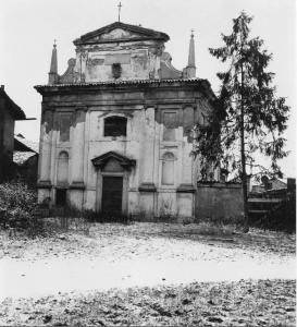 Torretta. Sesto San Giovanni - Chiesa, facciata - Vegetazione incolta - Neve