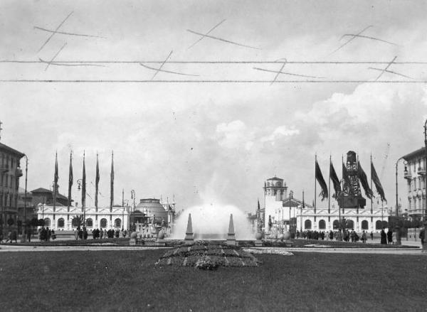 Fiera di Milano - Campionaria 1931 - Entrata di piazza Giulio Cesare