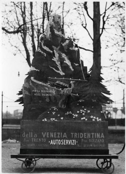 Fiera di Milano - Campionaria 1931 - Pubblicità mobile di Auteservizi della Venezia Tridentina