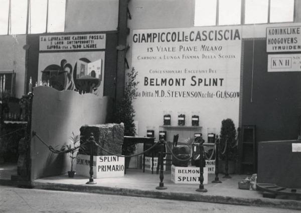 Fiera di Milano - Esposizione internazionale di fonderia 1931 - Stand della ditta Giampiccoli & Casciscia, concessionaria esclusiva del Belmont Splint
