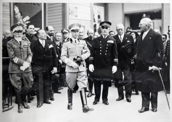 Fiera di Milano - Campionaria 1934 - Visita del duca di Bergamo Adalberto di Savoia in occasione dell'inaugurazione