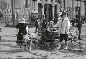 Fiera di Milano - Campionaria 1931 - Pubblicità mobile del lanificio Rossi