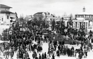 Fiera di Milano - Campionaria 1931 - Viale dell'industria