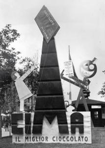 Fiera di Milano - Campionaria 1931 - Installazione pubblicitaria del cioccolatto Cima