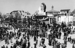 Fiera di Milano - Campionaria 1933 - Viale dell'industria