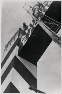 Fiera di Milano - Campionaria 1933 - Installazione di entrata al settore degli animali esotici