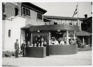 Fiera di Milano - Campionaria 1934 - Chiosco di spremute di agrumi