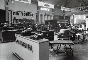 Fiera di Milano - Campionaria 1935 - Padiglione delle forniture d'ufficio - Sala interna