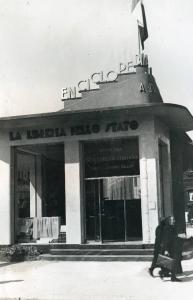 Fiera di Milano - Campionaria 1935 - Padiglione della Enciclopedia italiana Treccani - Esterno