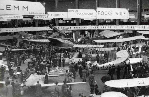 Fiera di Milano - Salone internazionale aeronautico 1935 - Sezione tedesca