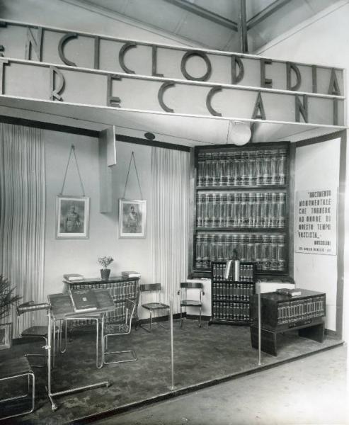 Fiera di Milano - Campionaria 1936 - Padiglione delle forniture d'ufficio - Stand dell'Enciclopedia italiana Treccani