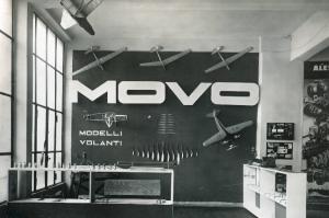 Fiera di Milano - Salone internazionale aeronautico 1935 - Stand di modelli di aerei MOVO