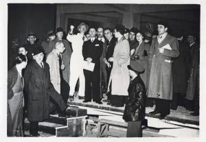 Fiera di Milano - Campionaria 1936 - Visita di una delegazione della stampa italiana ed estera