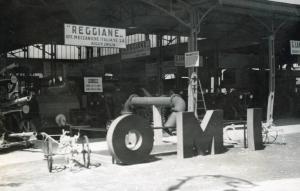 Fiera di Milano - Campionaria 1936 - Tettoia delle macchine agricole - Stand delle Officine meccaniche italiane "Reggiane" (OMI)