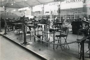 Fiera di Milano - Campionaria 1936 - Padiglione delle forniture d'ufficio - Sala interna