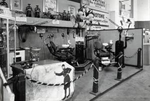 Fiera di Milano - Campionaria 1936 - Padiglione dell'elettrotecnica - Mostra medico-sanitaria - Sala