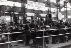 Fiera di Milano - Campionaria 1936 - Padiglione della meccanica - Stand di macchine utensili della ditta Morini & Bossi di Morini, Amadori & C.