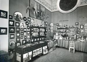 Fiera di Milano - Campionaria 1936 - Padiglione della Sardegna - Stand di prodotti artigianali
