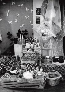 Fiera di Milano - Campionaria 1936 - Padiglione dell'artigianato - Stand di prodotti artigianali