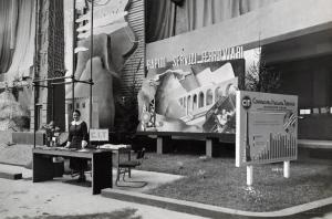 Fiera di Milano - Campionaria 1936 - Mostra del turismo nel palazzo dello sport - Stand della CIT (Compagnia italiana tursimo)