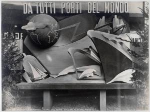 Fiera di Milano - Campionaria 1936 - Mostra del turismo nel palazzo dello sport - Pannello "da tutti i porti del mondo"