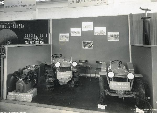Fiera di Milano - Salone internazionale aeronautico 1937 - Settore accessori, strumenti e materie prime lavorate e semilavorate - Stand di La motomeccanica