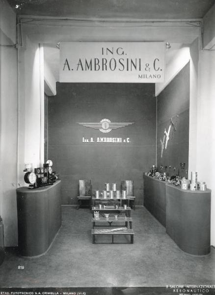 Fiera di Milano - Salone internazionale aeronautico 1937 - Settore accessori, strumenti e materie prime lavorate e semilavorate - Stand della ditta Ing. A. Ambrosini & C.