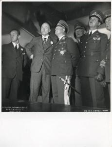 Fiera di Milano - Salone internazionale aeronautico 1937 - Visita del feldmaresciallo Erhard Milch