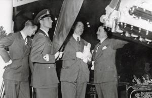 Fiera di Milano - Salone internazionale aeronautico 1937 - Visita di una missione americana