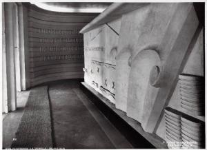 Fiera di Milano - Palazzo dello sport, sede del Salone internazionale aeronautico 1937 - Monumento scultoreo