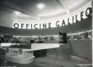 Fiera di Milano - Salone internazionale aeronautico 1937 - Settore accessori, strumenti e materie prime lavorate e semilavorate - Stand di apparecchi ottici della S.A. Officine Galileo