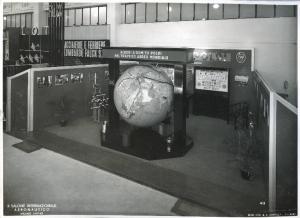 Fiera di Milano - Salone internazionale aeronautico 1937 - Settore accessori, strumenti e materie prime lavorate e semilavorate - Stand di alberi a gomito Poldi