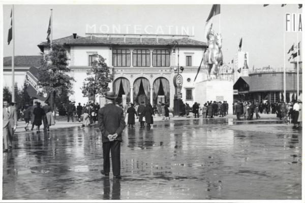 Fiera di Milano - Campionaria 1938 - Piazza Italia